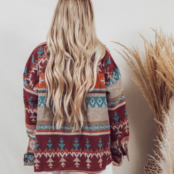 New Aztec Yellowstone Distressed Flannel Jacket Shacket - Picture 3 of 6